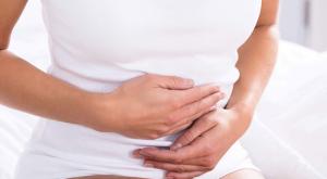 صورة: تخفيف الانتفاخ الحادث قبل الدورة الشهرية