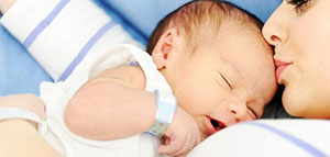 صورة: أسئلة شائعة و فيديو عن حديثي الولادة