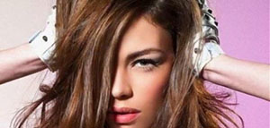 صورة: صبغ الشعر بالصبغات الطبيعية و صبغات طبيعية للشعر