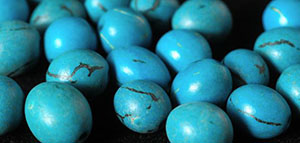 صورة: حجر الفيروز و فوائد حجر الفيروز و أماكن انتشار حجر الفيروز