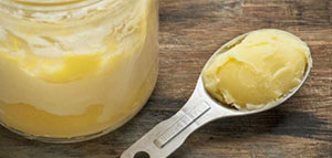 صورة: العناية بالبشرة و فوائد الفازلين مع زيت الزيتون