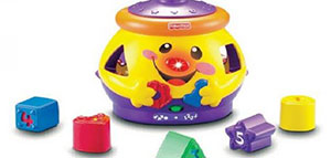 صورة: دور الأم في تطوير مهارات طفلها و ماذا يتعلم الصغار من اللعب